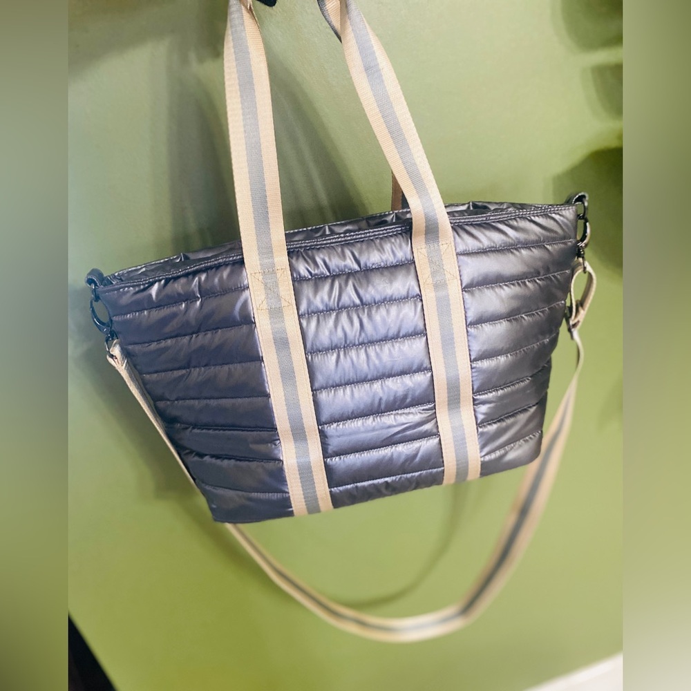 THINK ROLYN Puffer Tote